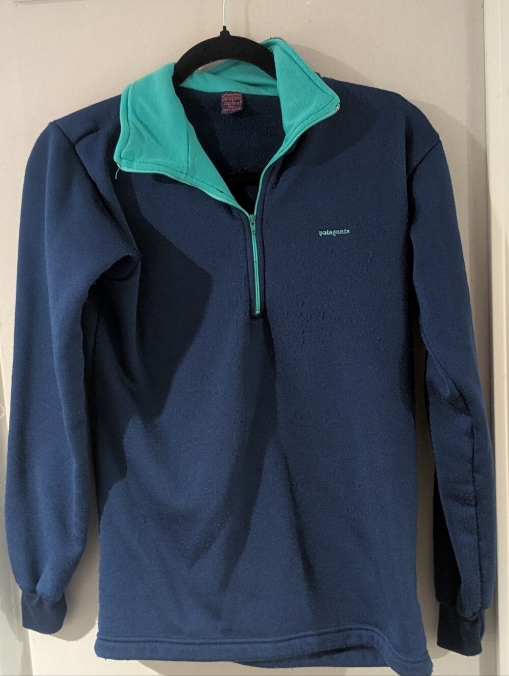 Vintage Patagonia Navy Fleece Pullover with Teal Trim